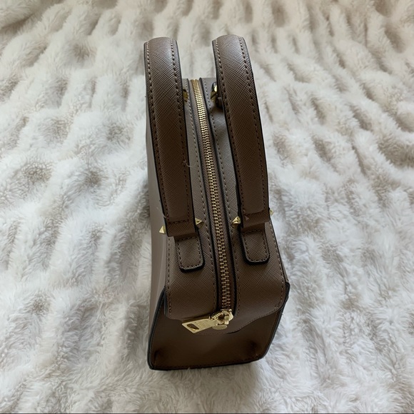 Small Steve Madden Purse - Picture 4 of 10